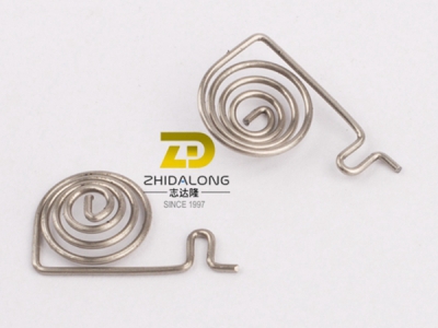 定制各類(lèi)車(chē)充彈簧，壓簧，扭簧，電子彈簧
